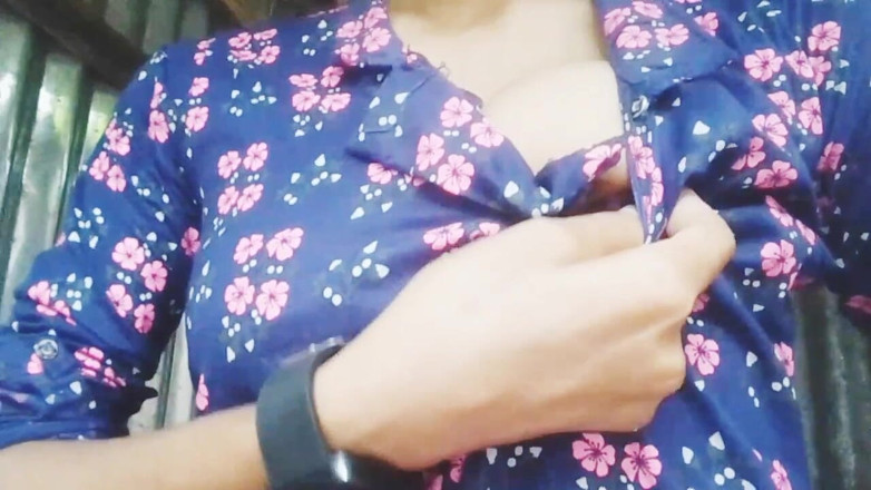 Sunny leonie: Bangla Self Sex Video. Bangladeshi Horny Girl Masturbation Video.