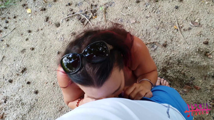Aische Pervers: May I fuck here on the beach