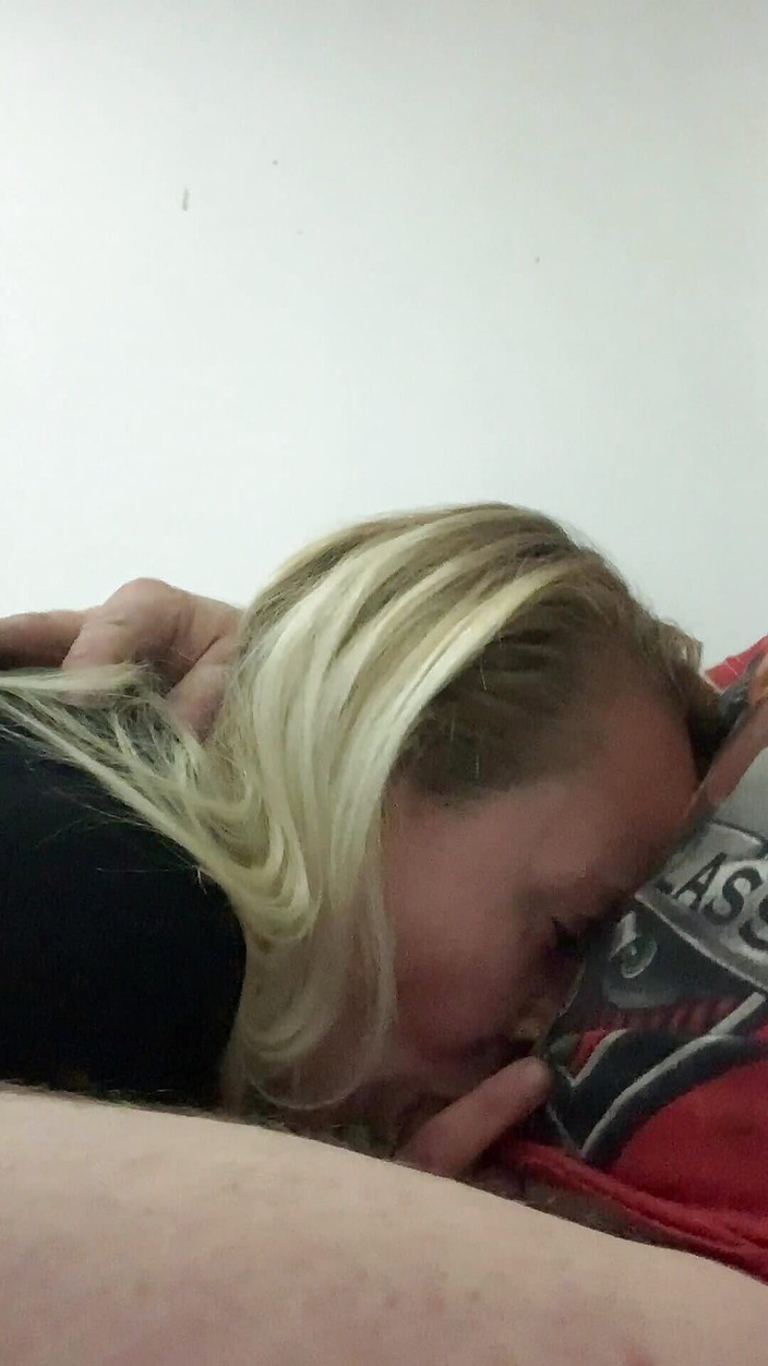 Kinky and the Mechanic: Penggoda berdenyut panjang yang keras dari blowjob, Kemudian Mrs Si...