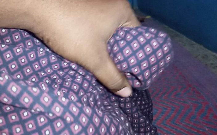 Sweet Indian cock: Raja Nandini bhabhi sem grande pau punho fodendo