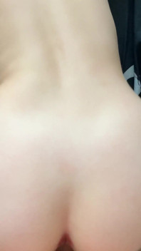 POV Mam Bellę napaloną i dół na szybkie ruchanie