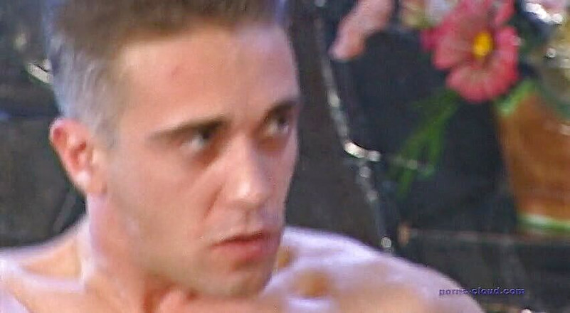 Porno Cloud: Bintang kelab lateks