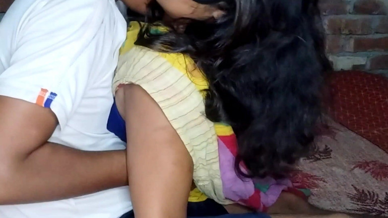 Uttar dinajpur: Anh đang làm gì với anh kế vậy?