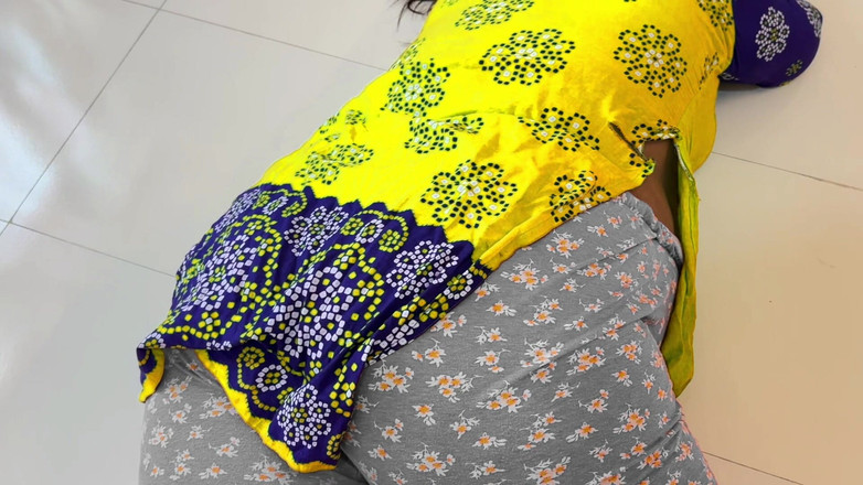 Aria Mia: Moti gand vali si mahasiswi nakal ki sat kiya kand?