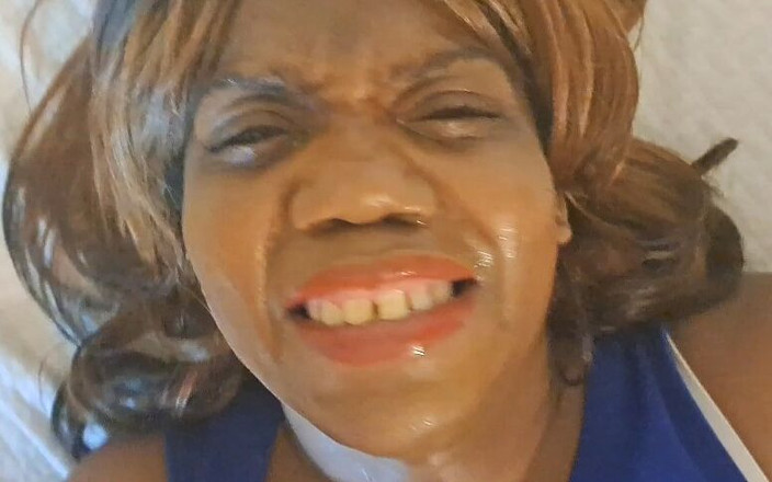 Madeleine Rose: Nechám se rozbít do krku plavčíkem