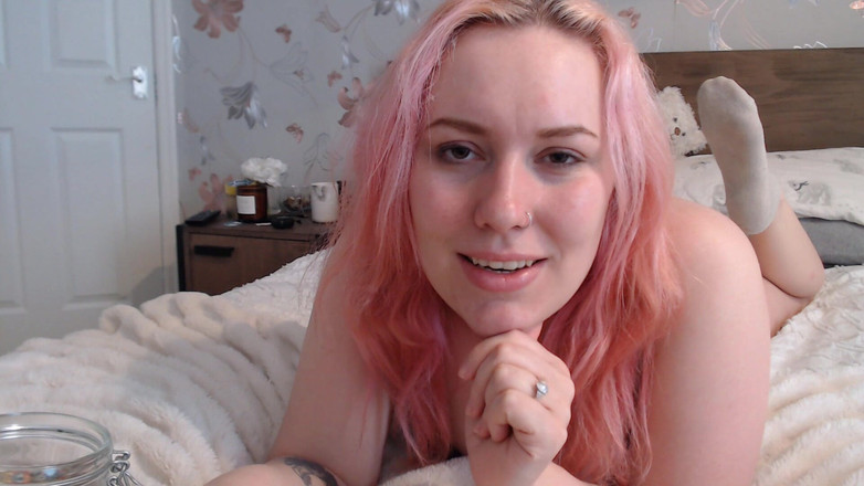 Ripley sweet studio: Drobní muži zvrtnou sladkou obryně