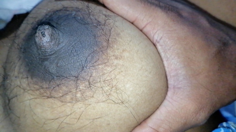 Sweety In Bed: Nikdy jste nic takového neviděli