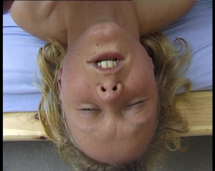 YOUR FIRST PORN: चुदाई anja bekommt 2 Mal aufs gesicht - चुदाई anja को उसके चेहरे पर 2 बार वीर्य मिलता है