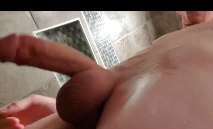 Realmatthew: 巨大的软鸡巴短视频