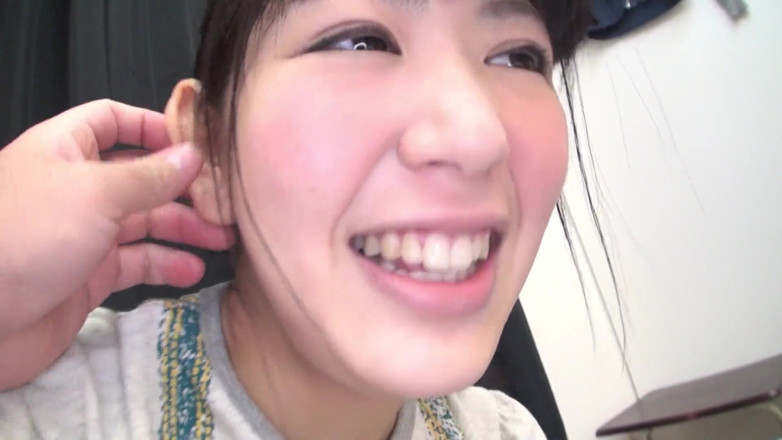 Caribbeancom: Asian chick with small tits gets fucked at the casting