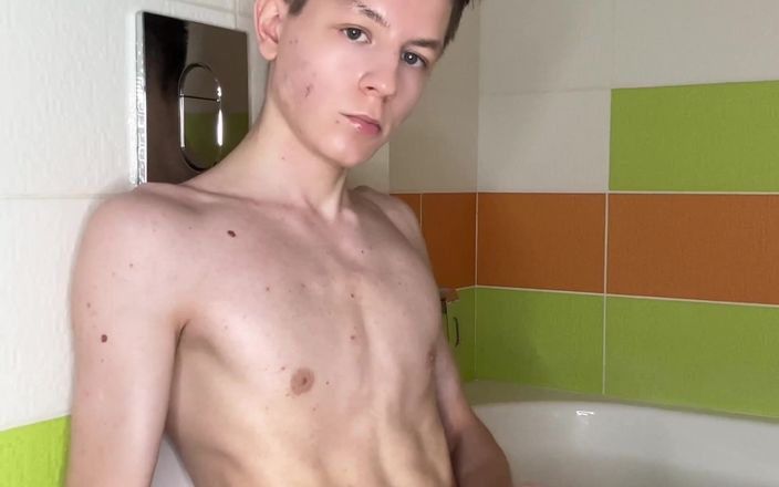 Evgeny Twink: Good Jerking off Sitting on the Toilet