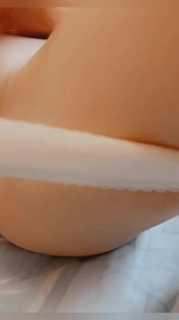 Orgasme Selepas Kolej. Melancap dalam seluar dalam putih. Rakaman dekat. Pepek panas. Pepek berbulu dapat orgasme. Kongkek jari. Pepek