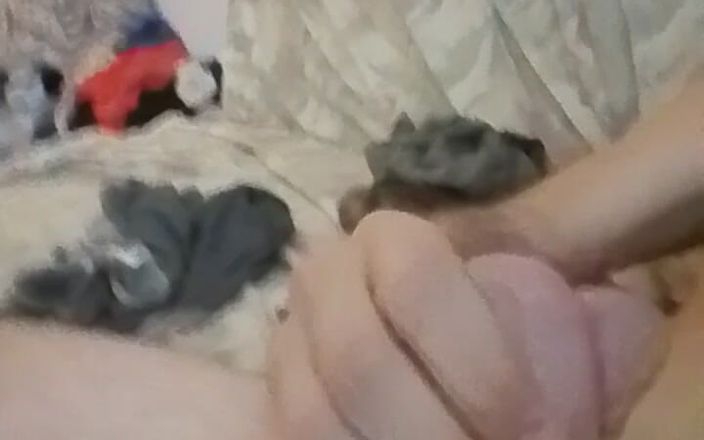 Ryan Honda: La mia mammella grassa e succosa esplode come un gyser...