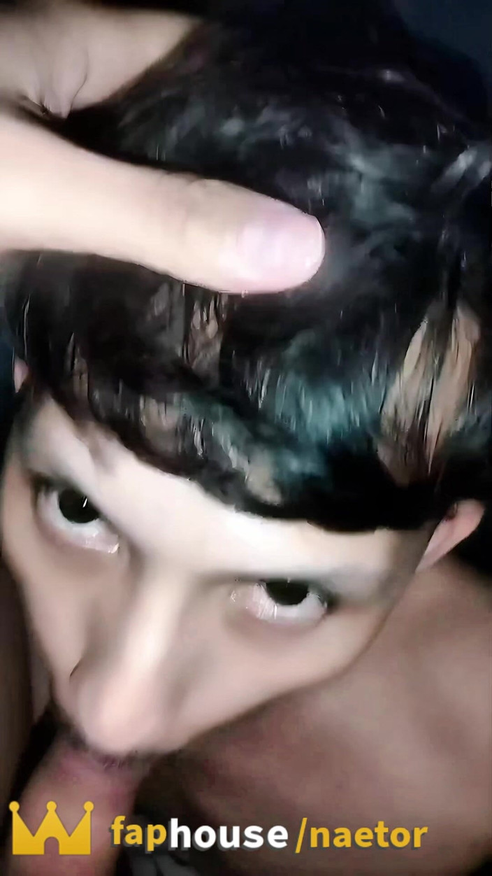 Naetor: Führen Sie oralsex auf ladyboys durch.