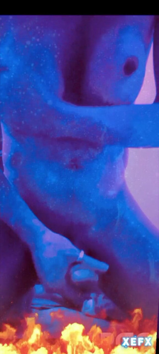 Laratransexualbarcel: Shemale masturbace s velkým ptákem