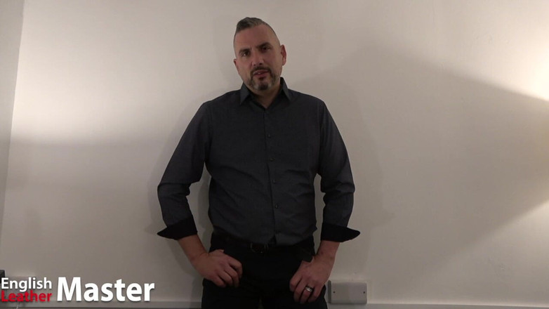 EnglishLeathermaster: Учитель використовує мастурбатор і дає радість