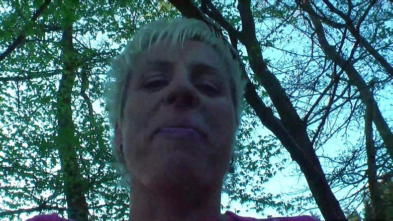 My Porn King: Blowjob di pagi hari mengusir kesedihan dan kekhawatiran