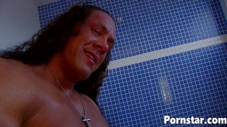 Pornstars: Làm tình trong phòng tắm với amelie jolie tuổi teen...