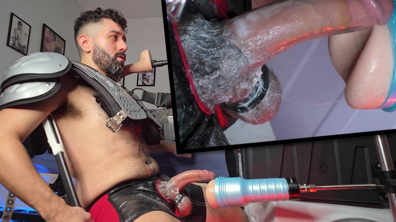 Ricky Cage: Maart 2026 live camshow-opname - Ricky Cage wordt machinaul geneukt voor een...