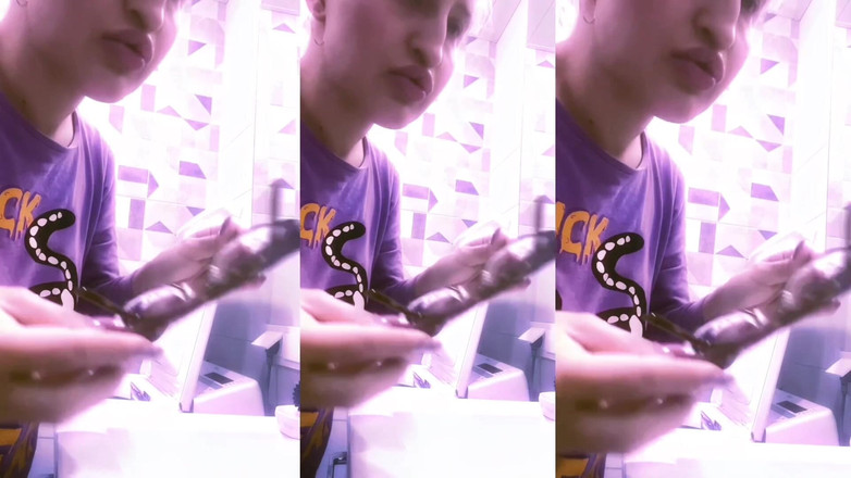 FinDom Goaldigger: Asmr zubní kartáček poslouchejte ve sluchátkách