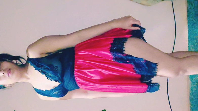 Hot Sis: Latika Nude Show