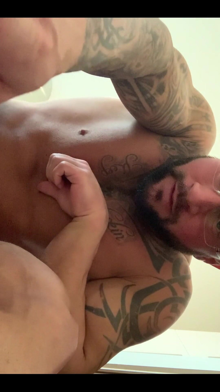 Jasons feet: 巨人粉碎了你的小城市