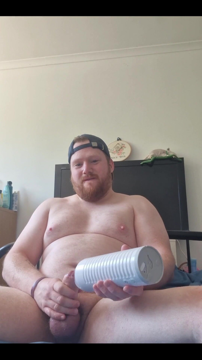 Touchstone: Bu Fleshlight'ı değiştirip sizden birine boşalmamı diliyorum