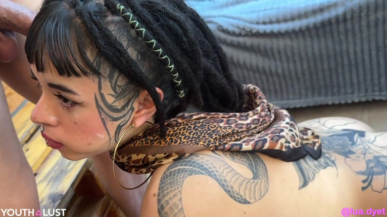 Youth Lust: Debutto di Lu dietro le quinte