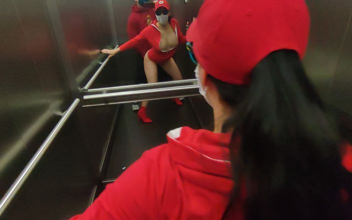 Dada Deville: Quick and Risky Sex in a Public Elevator with My...