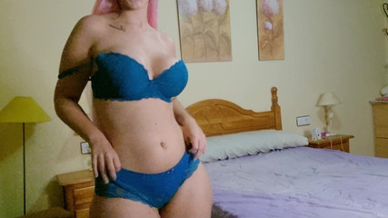 Holycandy: 핫한 이웃 2부