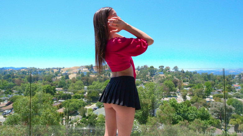 Jules Jordan: Your Neighbor's Daughter Layla Jenner Makes Her Debut