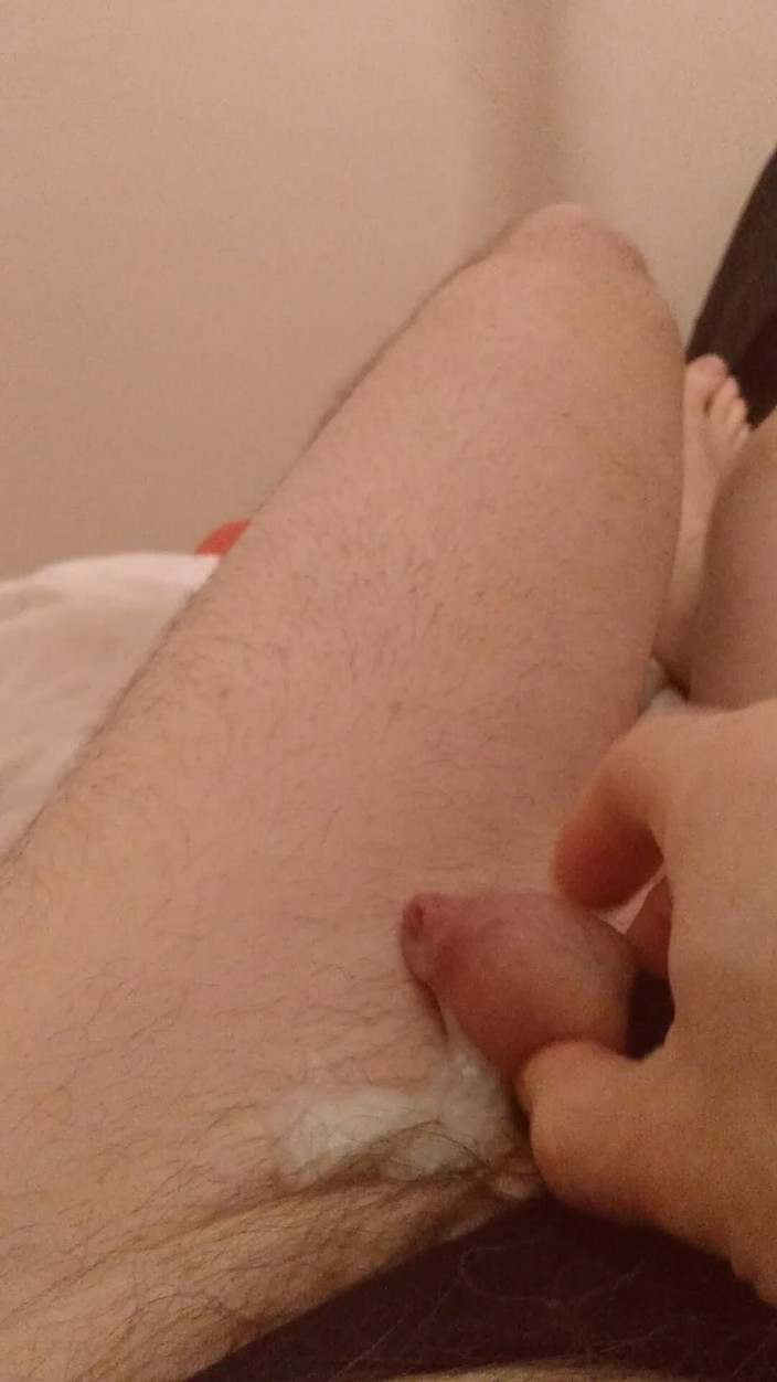 Cindy Belfast: Tapón pequeño clítoris mariquita