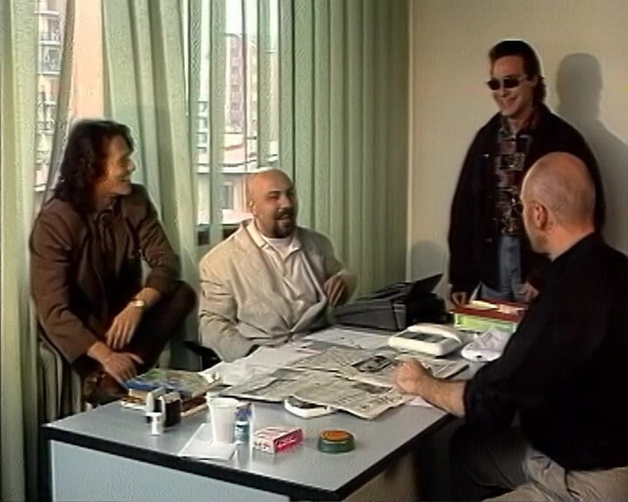 GERMAN PORN CLASSICS: 사무실에서 그룹 섹스 파티