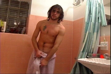 Coach Karl dude lodge: 8 Inch stud in the shower
