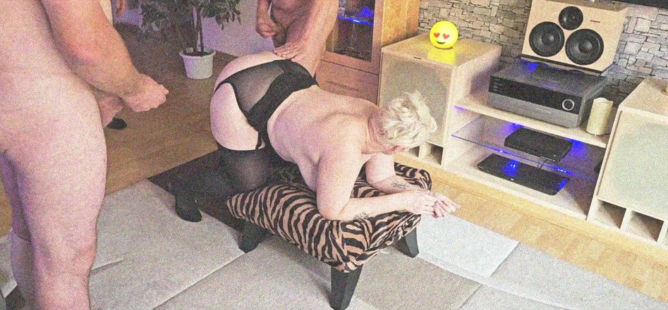 UserBitch1: Orospu için 3 Kuyruk