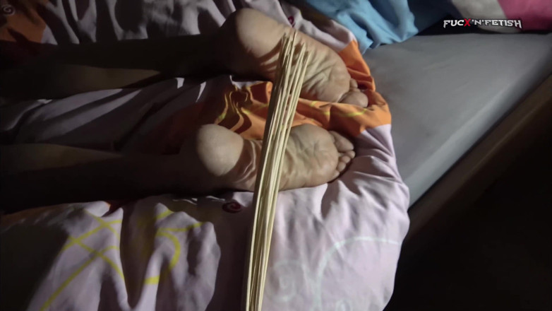 Fuck n Fetish: Feet birching and licking