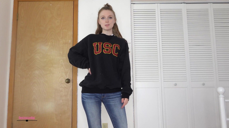 Destination Kat: Nagi współpracownik