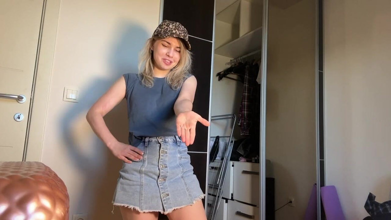 Misty Phoenix: Aku sangat kuat, dan kau lakukan apa yang kuinginkan untukmu...