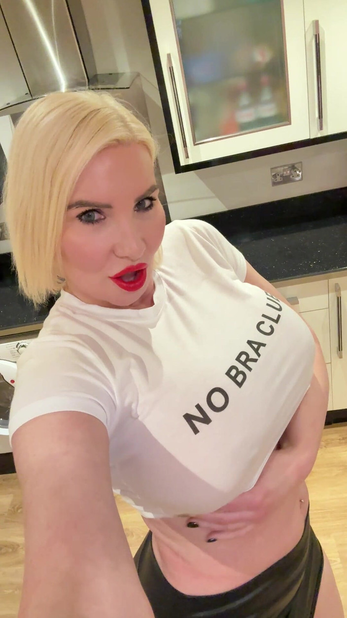 Sophie James: No Bra Club No Panties Club