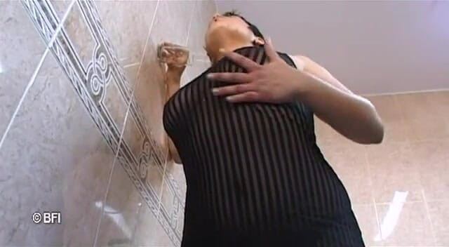 Hardcore Lovers: Horny girls enters a massage parlor and they slowly strip