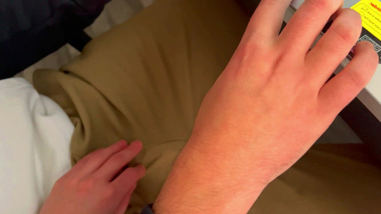 LaraRussian Doll: 가슴이 큰 의붓여동생이 최고의 구강성교로 나를 놀라게 한다