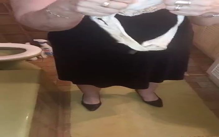 Lady Chloe: INSTRUCȚIUNI DE MASTURBARE FRANCEZĂ - Fiul vitreg adulmecă chiloții mamei vitrege -...