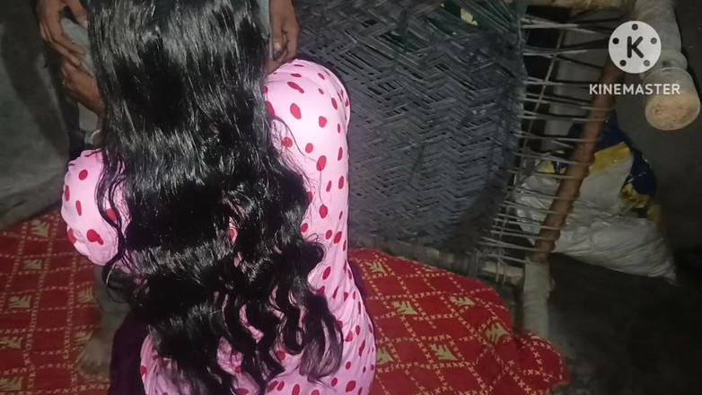 Savita5343: Desi bhabhi ošukaná zezadu devarem
