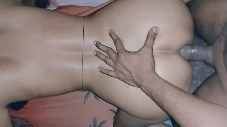 NituRandi94: Індійська дружина, грубий перший анал