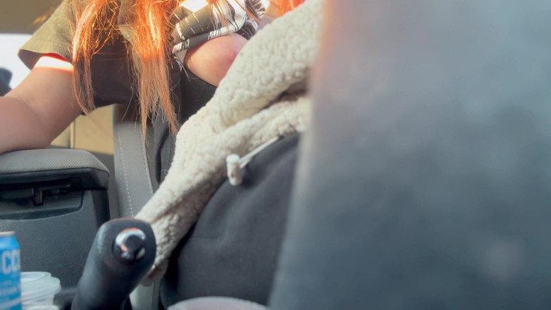 Artemisia Love: Italiana tetona de pelo largo, milf Artemisia love paseo caliente...