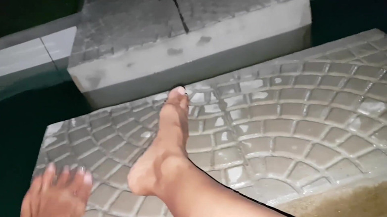6-movies: Outdoor Feet Teasing with a young girl