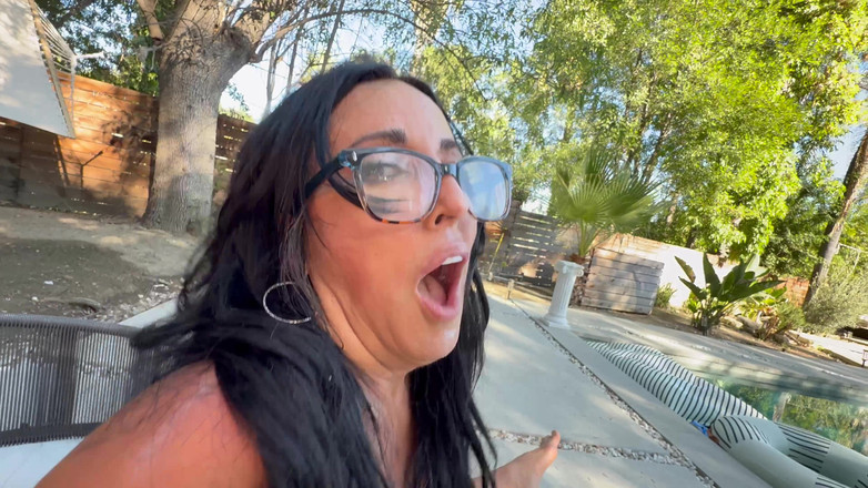 Alfiecinematic: Moje POV s nadrženou sání ptáků Abi James