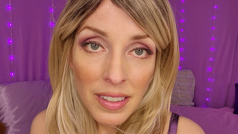 Brenna Lilac: Setiausaha Submisif Dr White