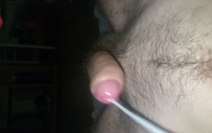 Jeddrew: 私のフレッシュライトをファックした後の巨大な射精