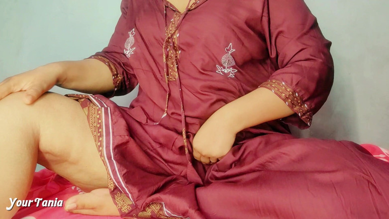 YourTania: Most Hotest Indian College Girl Tania Teasing Nude Video